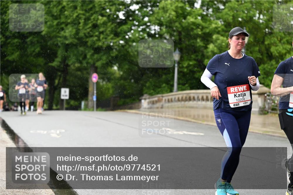 14.06.2026 - REWE Women's Run Dr. Thomas Lammeyer http://msf.ph/oto/9774521 14.06.2026 09:55:11 Laufen 10209, 57 meine-sportfotos.de