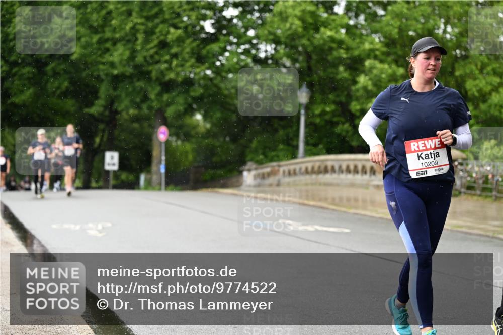14.06.2026 - REWE Women's Run Dr. Thomas Lammeyer http://msf.ph/oto/9774522 14.06.2026 09:55:12 Laufen 10209 meine-sportfotos.de