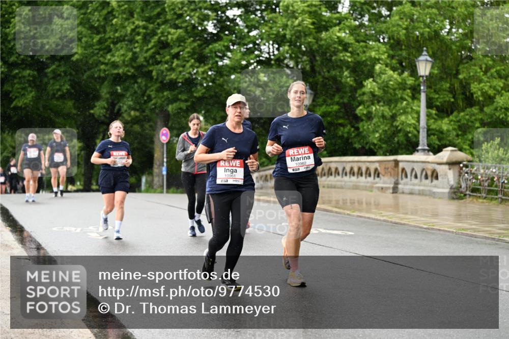 14.06.2026 - REWE Women's Run Dr. Thomas Lammeyer http://msf.ph/oto/9774530 14.06.2026 09:55:19 Laufen 10961, 7, 10962, 7 meine-sportfotos.de