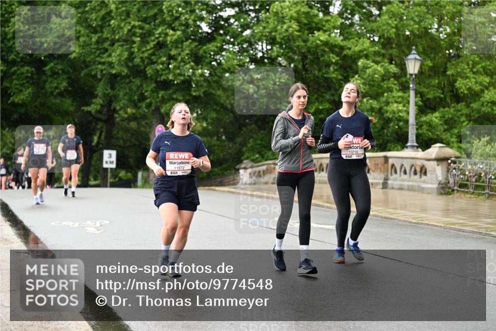 14.06.2026 - REWE Women's Run Dr. Thomas Lammeyer http://msf.ph/oto/9774548 14.06.2026 09:55:22 Laufen 11072, 10758 meine-sportfotos.de