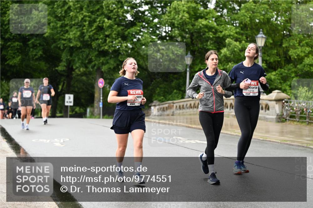 14.06.2026 - REWE Women's Run Dr. Thomas Lammeyer http://msf.ph/oto/9774551 14.06.2026 09:55:22 Laufen 7, 072, 22, 10758 meine-sportfotos.de