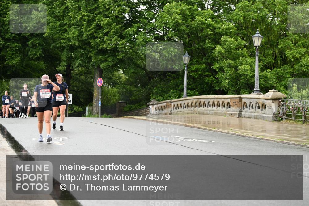14.06.2026 - REWE Women's Run Dr. Thomas Lammeyer http://msf.ph/oto/9774579 14.06.2026 09:55:26 Laufen 3 meine-sportfotos.de