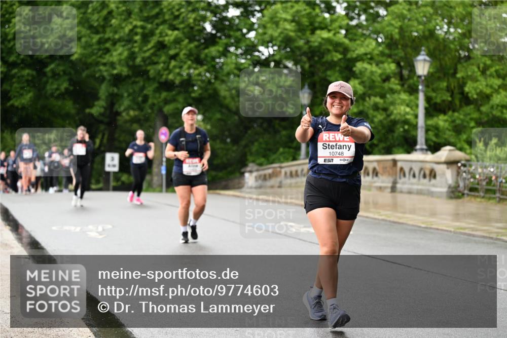 14.06.2026 - REWE Women's Run Dr. Thomas Lammeyer http://msf.ph/oto/9774603 14.06.2026 09:55:30 Laufen 10748, 7, 222222 meine-sportfotos.de