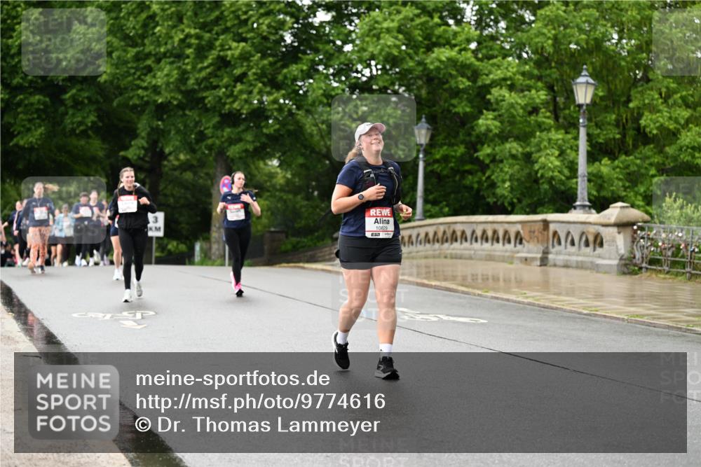 14.06.2026 - REWE Women's Run Dr. Thomas Lammeyer http://msf.ph/oto/9774616 14.06.2026 09:55:32 Laufen 10829 meine-sportfotos.de