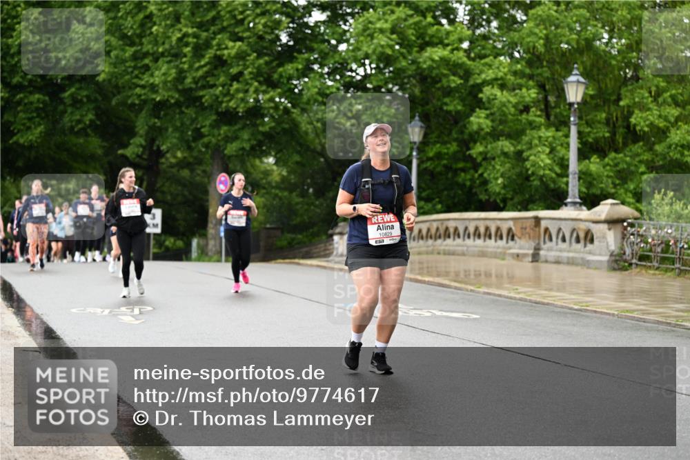 14.06.2026 - REWE Women's Run Dr. Thomas Lammeyer http://msf.ph/oto/9774617 14.06.2026 09:55:32 Laufen 10829 meine-sportfotos.de