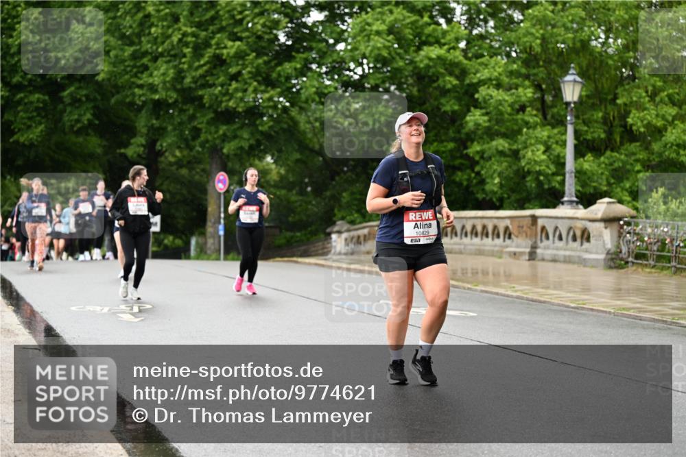 14.06.2026 - REWE Women's Run Dr. Thomas Lammeyer http://msf.ph/oto/9774621 14.06.2026 09:55:32 Laufen 10829, 51 meine-sportfotos.de