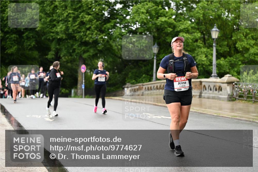 14.06.2026 - REWE Women's Run Dr. Thomas Lammeyer http://msf.ph/oto/9774627 14.06.2026 09:55:33 Laufen 10829 meine-sportfotos.de