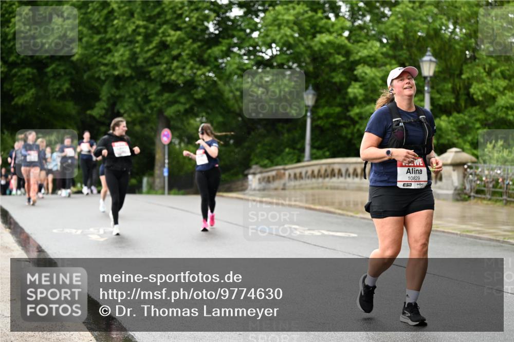14.06.2026 - REWE Women's Run Dr. Thomas Lammeyer http://msf.ph/oto/9774630 14.06.2026 09:55:33 Laufen 10829, 7 meine-sportfotos.de