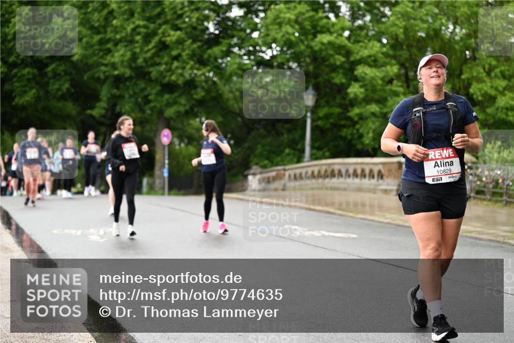 14.06.2026 - REWE Women's Run Dr. Thomas Lammeyer http://msf.ph/oto/9774635 14.06.2026 09:55:33 Laufen 10829, 7 meine-sportfotos.de