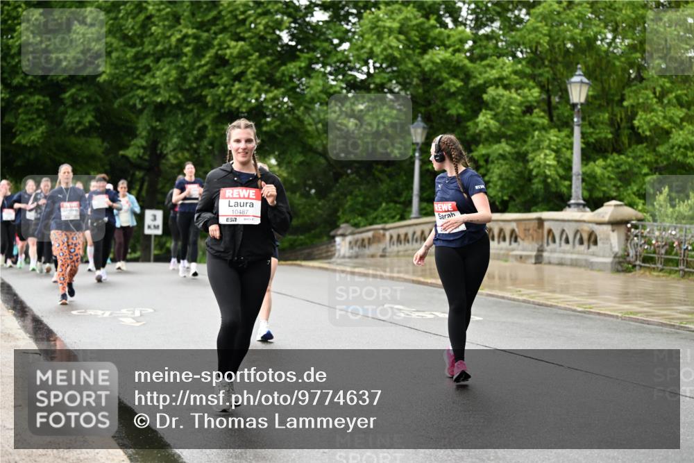 14.06.2026 - REWE Women's Run Dr. Thomas Lammeyer http://msf.ph/oto/9774637 14.06.2026 09:55:37 Laufen 10487, 7 meine-sportfotos.de