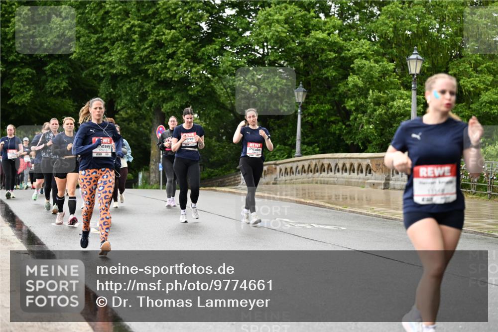 14.06.2026 - REWE Women's Run Dr. Thomas Lammeyer http://msf.ph/oto/9774661 14.06.2026 09:55:40 Laufen 5, 10515, 13148 meine-sportfotos.de