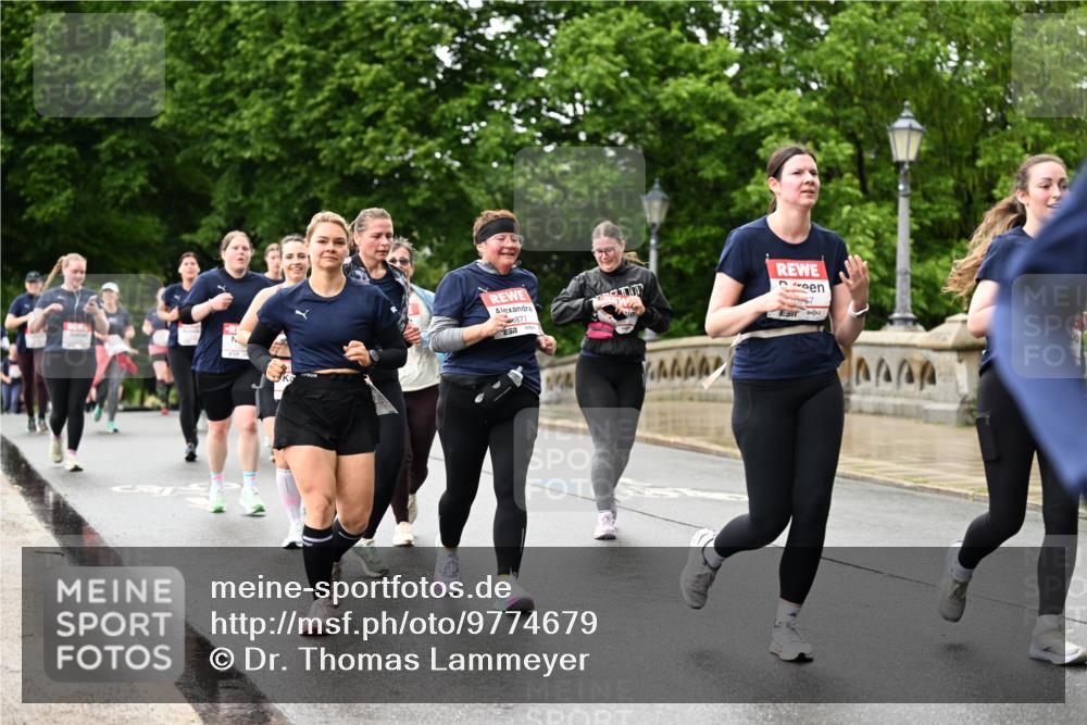 14.06.2026 - REWE Women's Run Dr. Thomas Lammeyer http://msf.ph/oto/9774679 14.06.2026 09:55:43 Laufen 877 meine-sportfotos.de