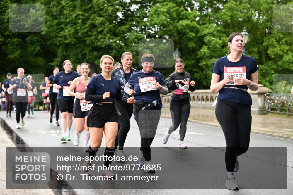 14.06.2026 - REWE Women's Run Dr. Thomas Lammeyer http://msf.ph/oto/9774685 14.06.2026 09:55:44 Laufen 10877 meine-sportfotos.de