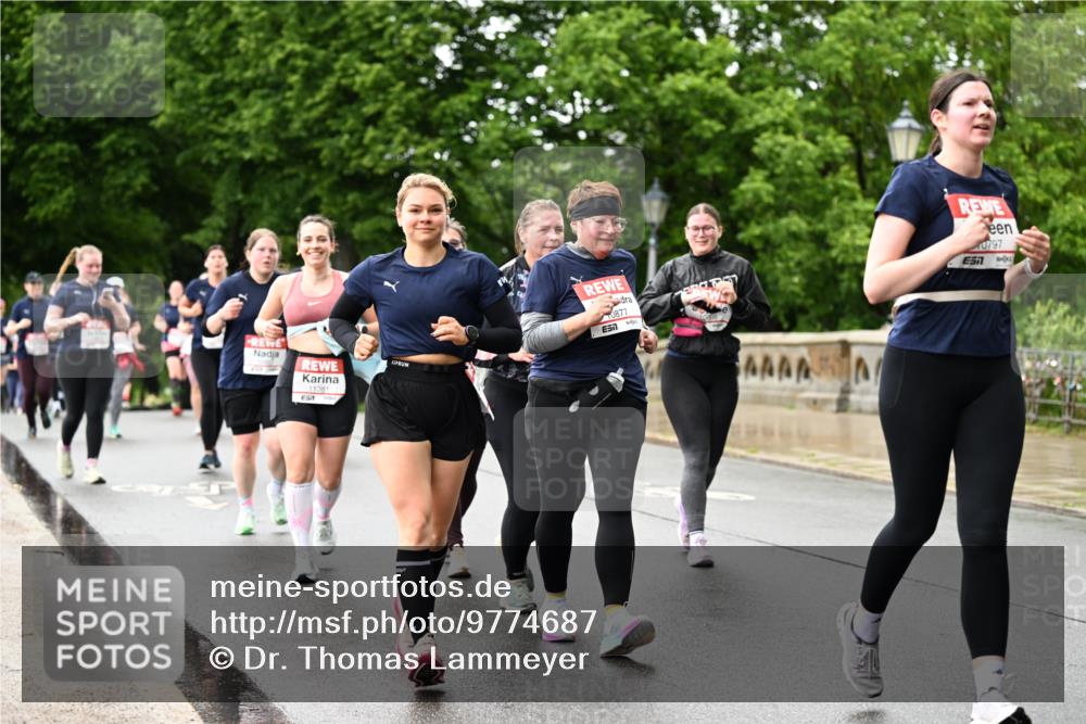 14.06.2026 - REWE Women's Run Dr. Thomas Lammeyer http://msf.ph/oto/9774687 14.06.2026 09:55:44 Laufen 11381, 0877, 0797, 57 meine-sportfotos.de