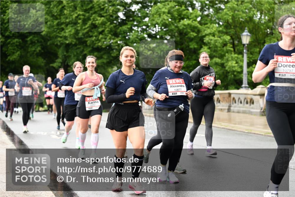 14.06.2026 - REWE Women's Run Dr. Thomas Lammeyer http://msf.ph/oto/9774689 14.06.2026 09:55:44 Laufen 1138, 10877, 7, 10797, 57 meine-sportfotos.de