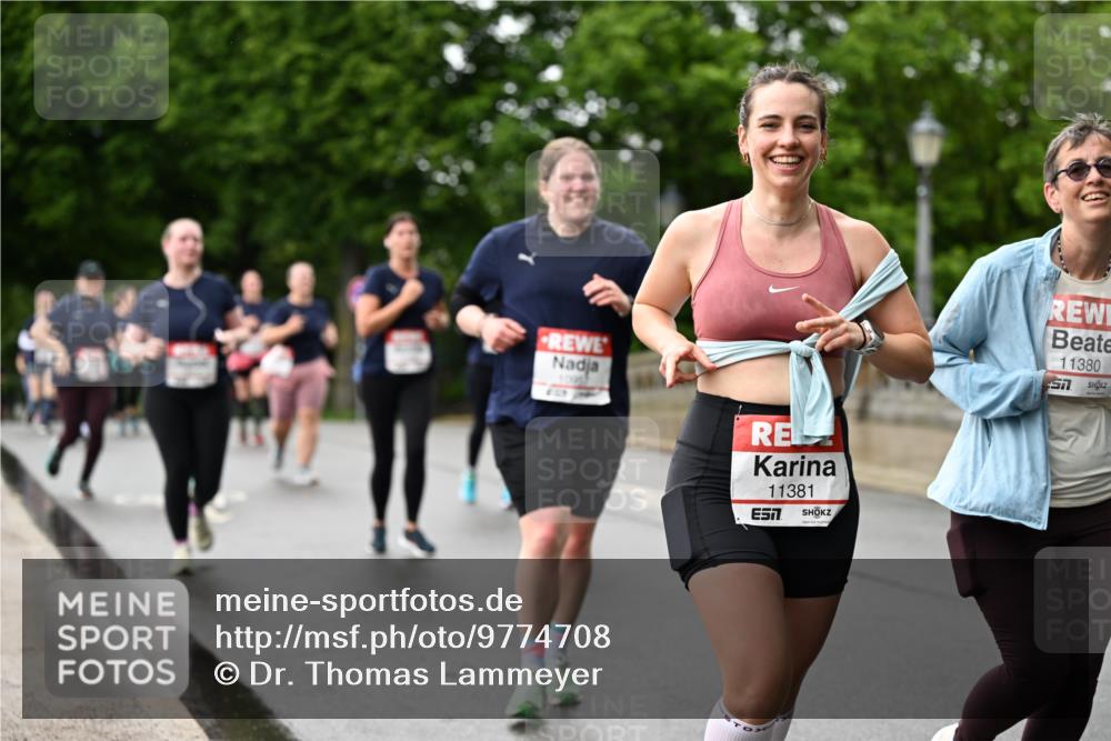 14.06.2026 - REWE Women's Run Dr. Thomas Lammeyer http://msf.ph/oto/9774708 14.06.2026 09:55:47 Laufen 11381, 7, 11380 meine-sportfotos.de
