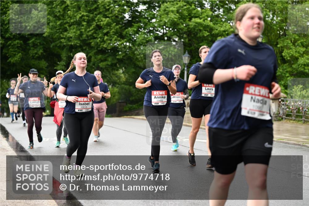 14.06.2026 - REWE Women's Run Dr. Thomas Lammeyer http://msf.ph/oto/9774718 14.06.2026 09:55:48 Laufen 10615, 11400, 11231, 10990 meine-sportfotos.de