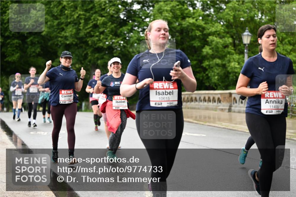 14.06.2026 - REWE Women's Run Dr. Thomas Lammeyer http://msf.ph/oto/9774733 14.06.2026 09:55:49 Laufen 11166, 57, 11143, 10615, 57, 11400 meine-sportfotos.de
