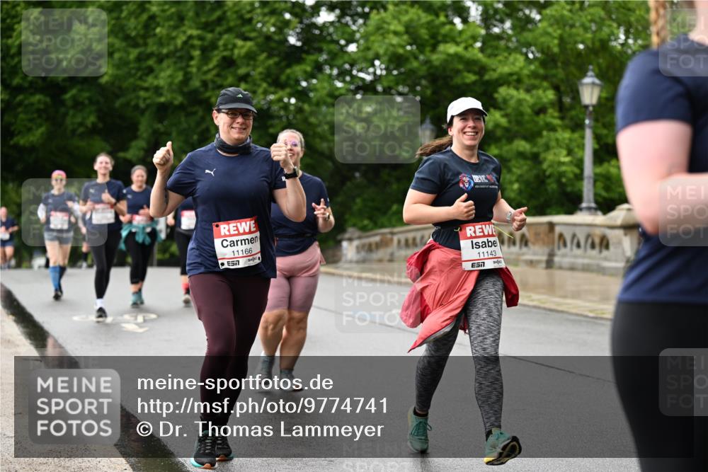 14.06.2026 - REWE Women's Run Dr. Thomas Lammeyer http://msf.ph/oto/9774741 14.06.2026 09:55:51 Laufen 11166, 57, 11143, 5224 meine-sportfotos.de