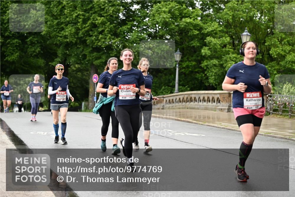 14.06.2026 - REWE Women's Run Dr. Thomas Lammeyer http://msf.ph/oto/9774769 14.06.2026 09:55:54 Laufen 10179, 10289, 57, 7, 0577, 10746 meine-sportfotos.de