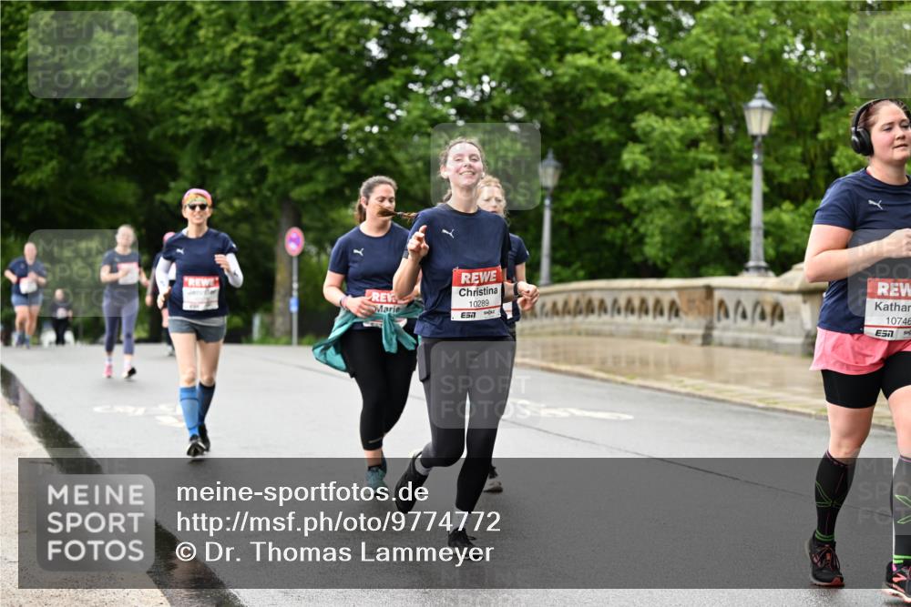 14.06.2026 - REWE Women's Run Dr. Thomas Lammeyer http://msf.ph/oto/9774772 14.06.2026 09:55:54 Laufen 10289, 10746, 7 meine-sportfotos.de