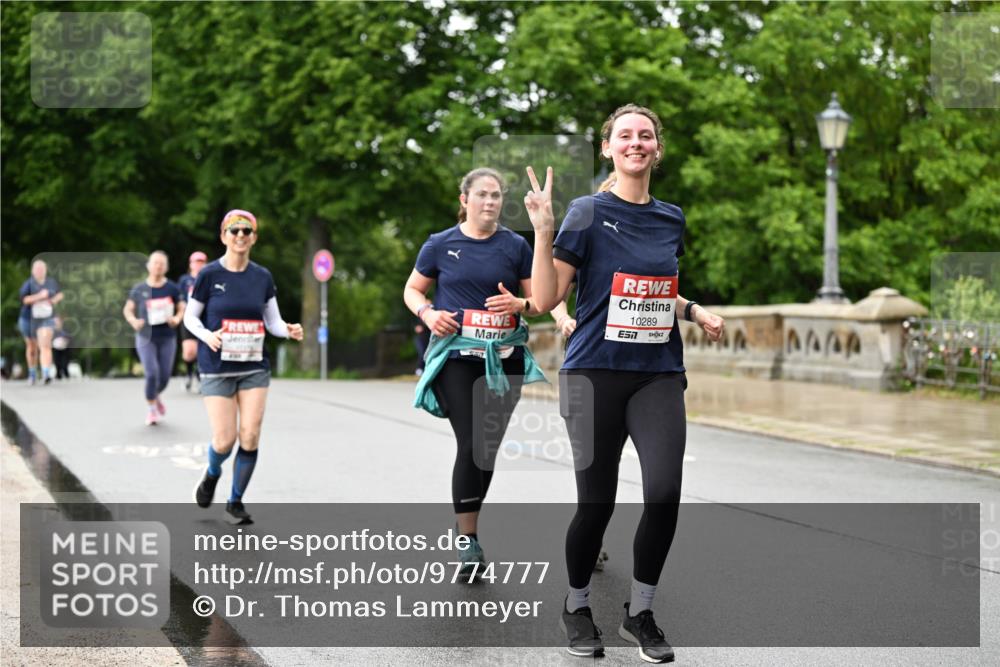14.06.2026 - REWE Women's Run Dr. Thomas Lammeyer http://msf.ph/oto/9774777 14.06.2026 09:55:55 Laufen 10289, 7, 7234 meine-sportfotos.de
