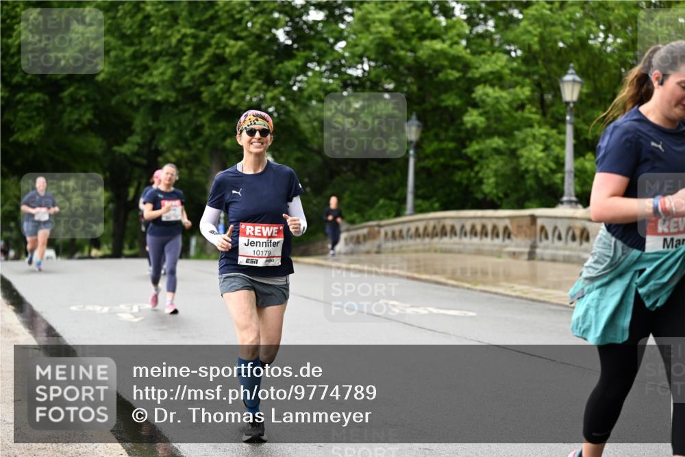 14.06.2026 - REWE Women's Run Dr. Thomas Lammeyer http://msf.ph/oto/9774789 14.06.2026 09:55:57 Laufen 10179, 51 meine-sportfotos.de