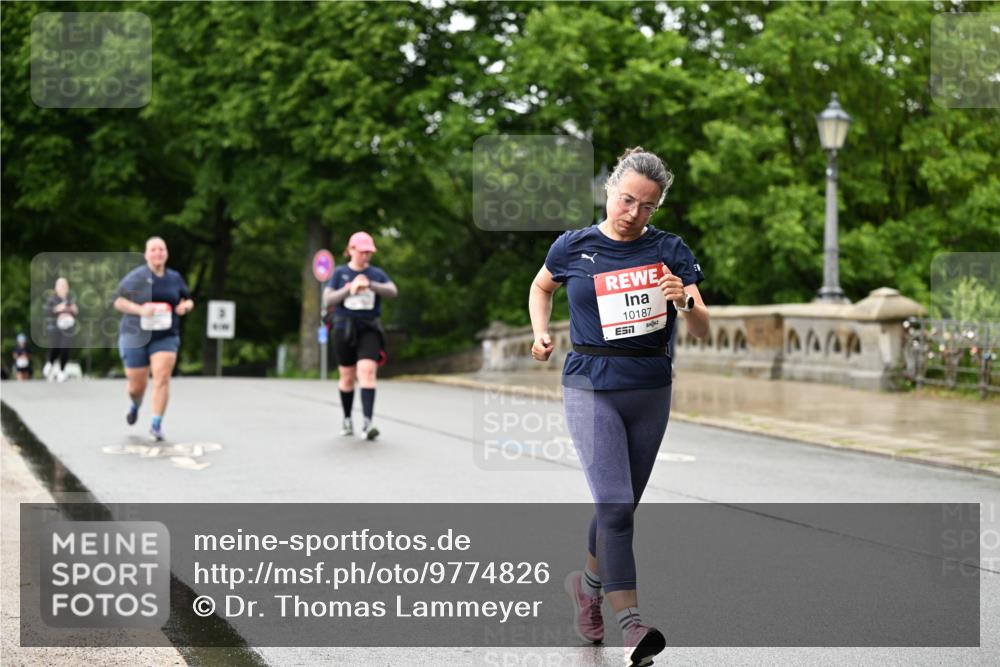 14.06.2026 - REWE Women's Run Dr. Thomas Lammeyer http://msf.ph/oto/9774826 14.06.2026 09:56:01 Laufen 10187, 144, 5224 meine-sportfotos.de