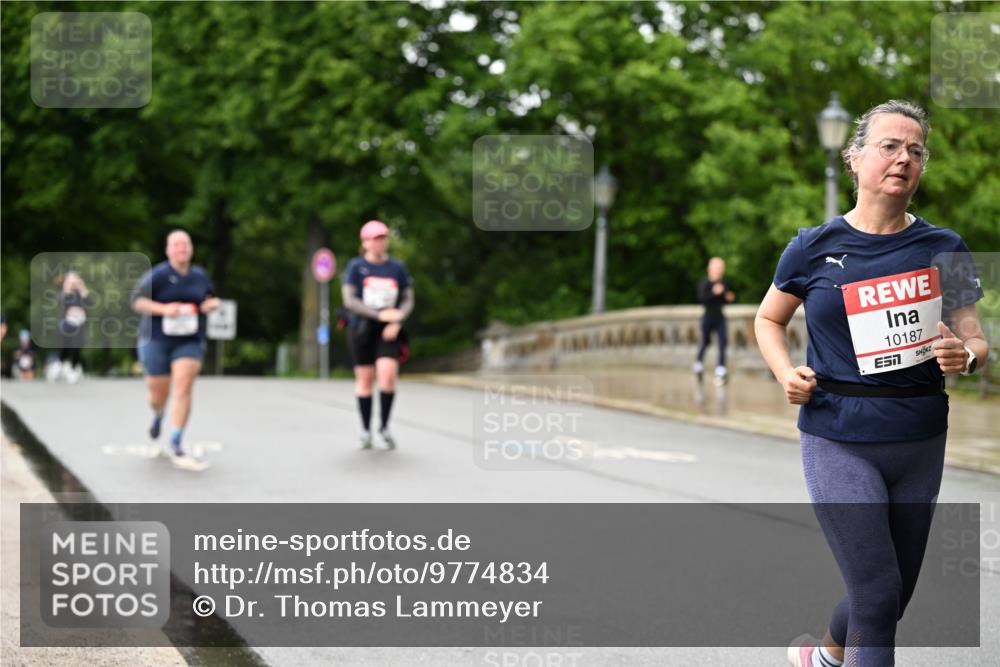 14.06.2026 - REWE Women's Run Dr. Thomas Lammeyer http://msf.ph/oto/9774834 14.06.2026 09:56:01 Laufen 10187 meine-sportfotos.de