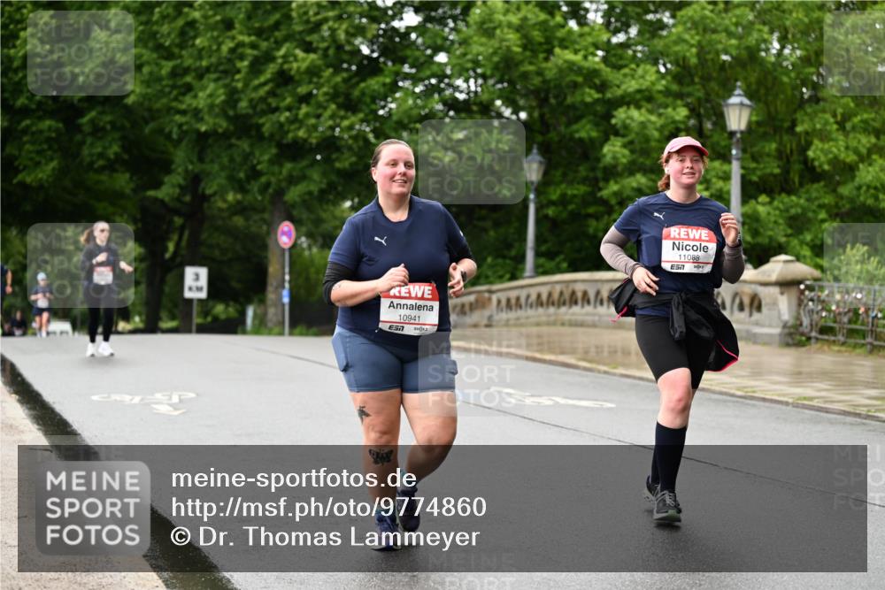 14.06.2026 - REWE Women's Run Dr. Thomas Lammeyer http://msf.ph/oto/9774860 14.06.2026 09:56:05 Laufen 10941, 11088, 7 meine-sportfotos.de