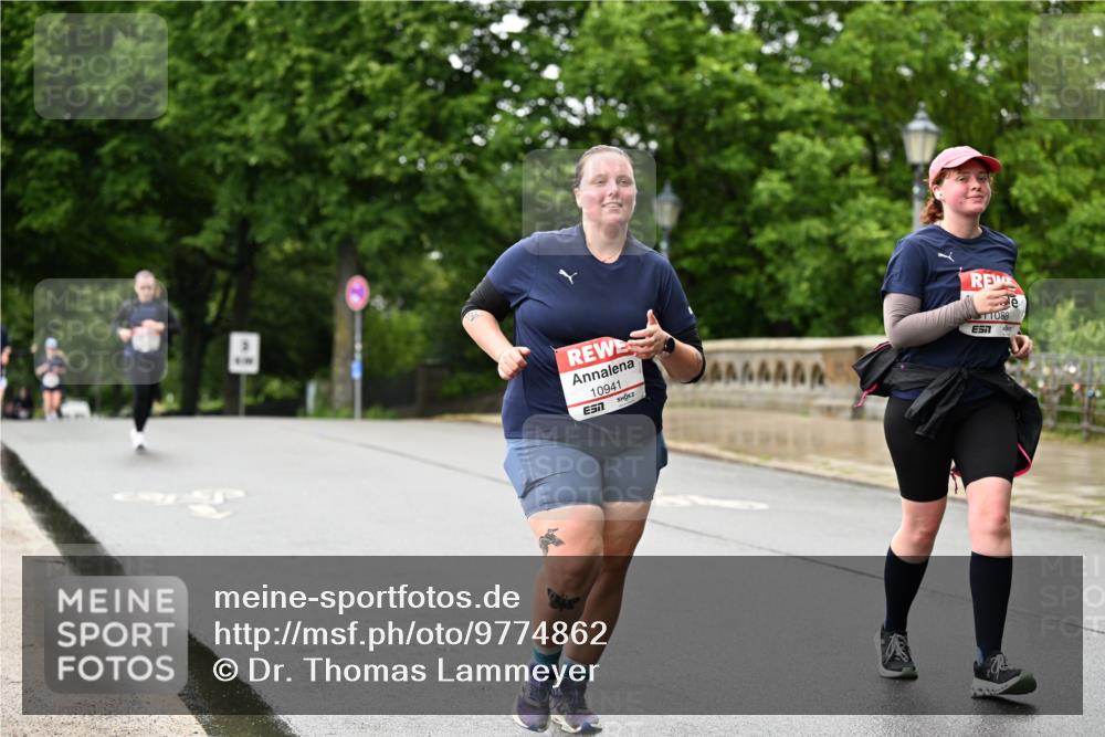 14.06.2026 - REWE Women's Run Dr. Thomas Lammeyer http://msf.ph/oto/9774862 14.06.2026 09:56:05 Laufen 10941, 7, 088 meine-sportfotos.de