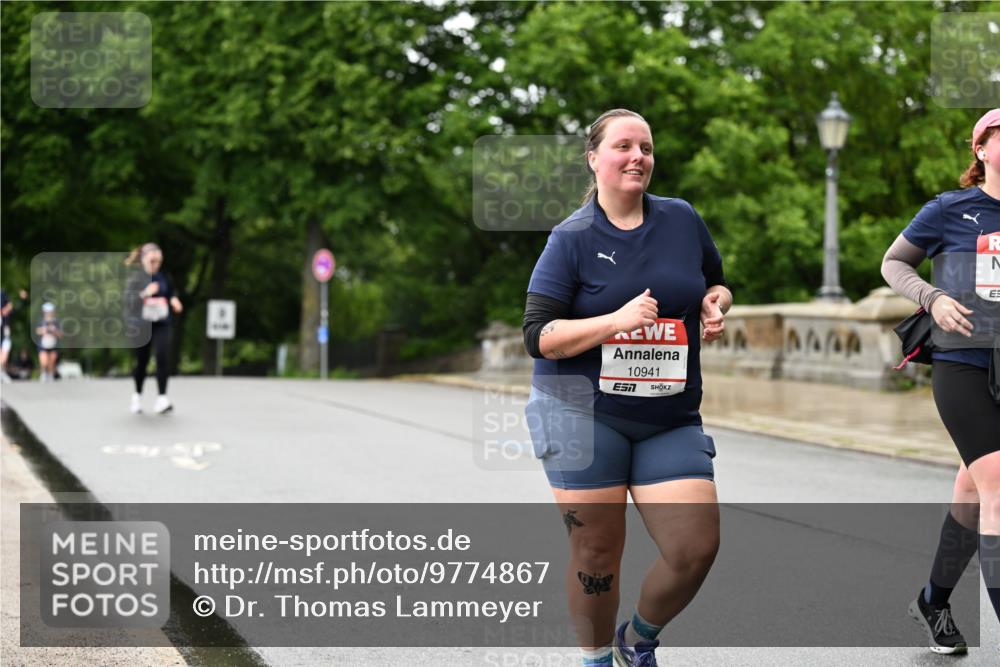 14.06.2026 - REWE Women's Run Dr. Thomas Lammeyer http://msf.ph/oto/9774867 14.06.2026 09:56:06 Laufen 10941, 7434 meine-sportfotos.de