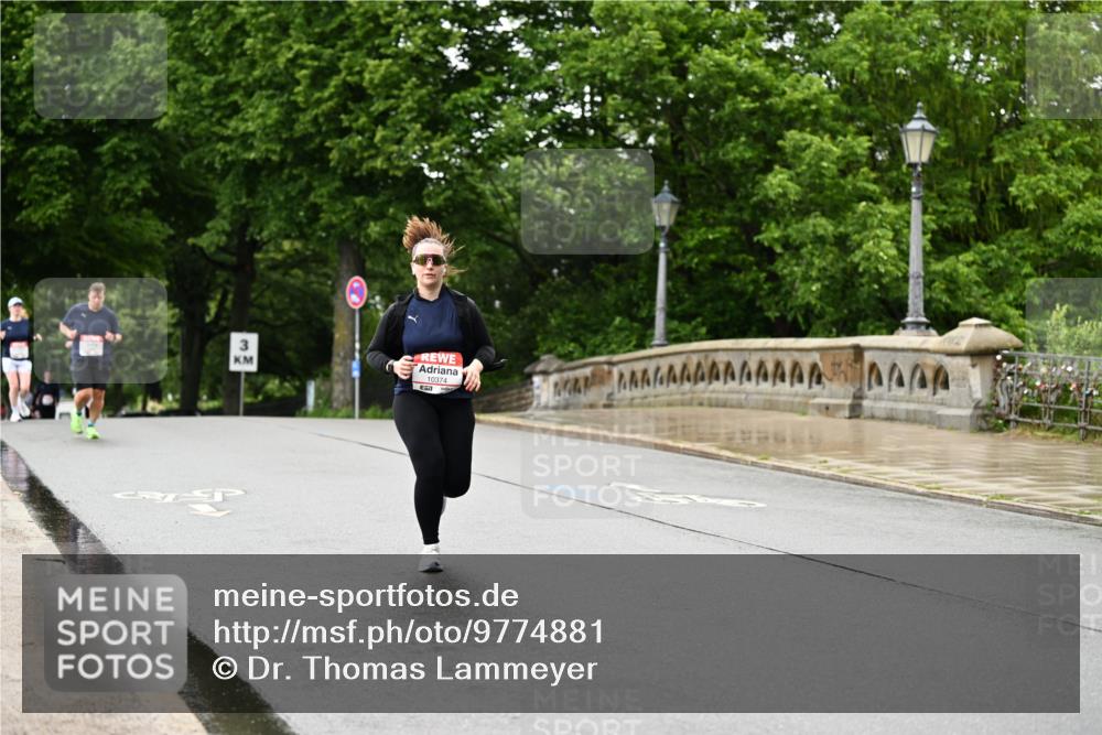 14.06.2026 - REWE Women's Run Dr. Thomas Lammeyer http://msf.ph/oto/9774881 14.06.2026 09:56:10 Laufen 10374 meine-sportfotos.de