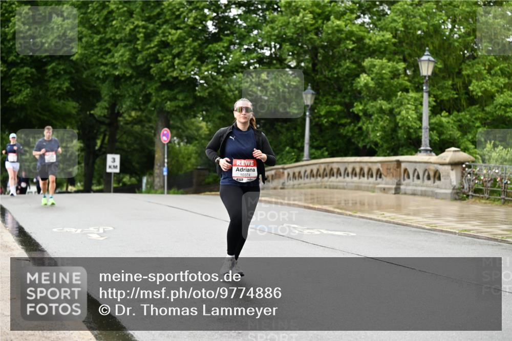 14.06.2026 - REWE Women's Run Dr. Thomas Lammeyer http://msf.ph/oto/9774886 14.06.2026 09:56:10 Laufen 10374 meine-sportfotos.de