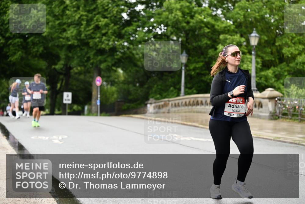 14.06.2026 - REWE Women's Run Dr. Thomas Lammeyer http://msf.ph/oto/9774898 14.06.2026 09:56:11 Laufen 10374 meine-sportfotos.de