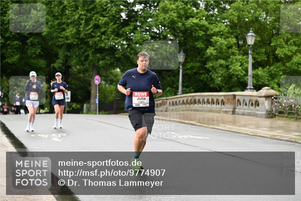 14.06.2026 - REWE Women's Run Dr. Thomas Lammeyer http://msf.ph/oto/9774907 14.06.2026 09:56:16 Laufen 10863, 7 meine-sportfotos.de