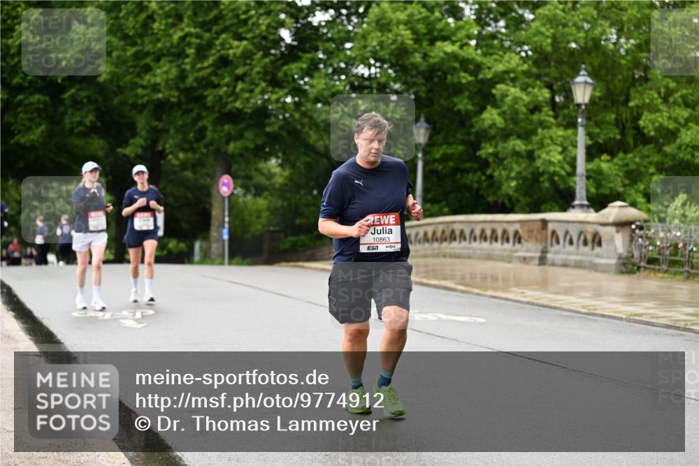 14.06.2026 - REWE Women's Run Dr. Thomas Lammeyer http://msf.ph/oto/9774912 14.06.2026 09:56:17 Laufen 10863 meine-sportfotos.de