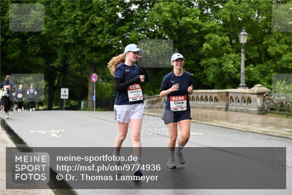 14.06.2026 - REWE Women's Run Dr. Thomas Lammeyer http://msf.ph/oto/9774936 14.06.2026 09:56:21 Laufen 11151, 7, 10630, 7 meine-sportfotos.de
