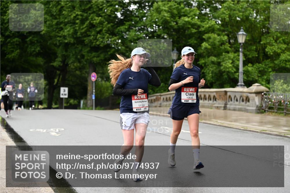 14.06.2026 - REWE Women's Run Dr. Thomas Lammeyer http://msf.ph/oto/9774937 14.06.2026 09:56:21 Laufen 11151, 10630, 7 meine-sportfotos.de