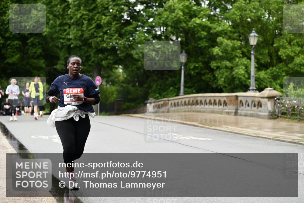14.06.2026 - REWE Women's Run Dr. Thomas Lammeyer http://msf.ph/oto/9774951 14.06.2026 09:56:27 Laufen 100, 51 meine-sportfotos.de