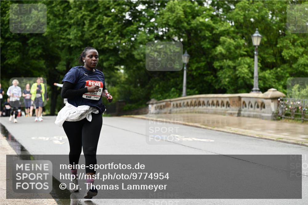 14.06.2026 - REWE Women's Run Dr. Thomas Lammeyer http://msf.ph/oto/9774954 14.06.2026 09:56:28 Laufen 10084, 7 meine-sportfotos.de