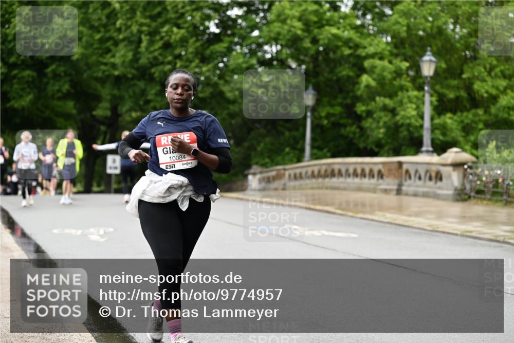 14.06.2026 - REWE Women's Run Dr. Thomas Lammeyer http://msf.ph/oto/9774957 14.06.2026 09:56:28 Laufen 10084, 7 meine-sportfotos.de