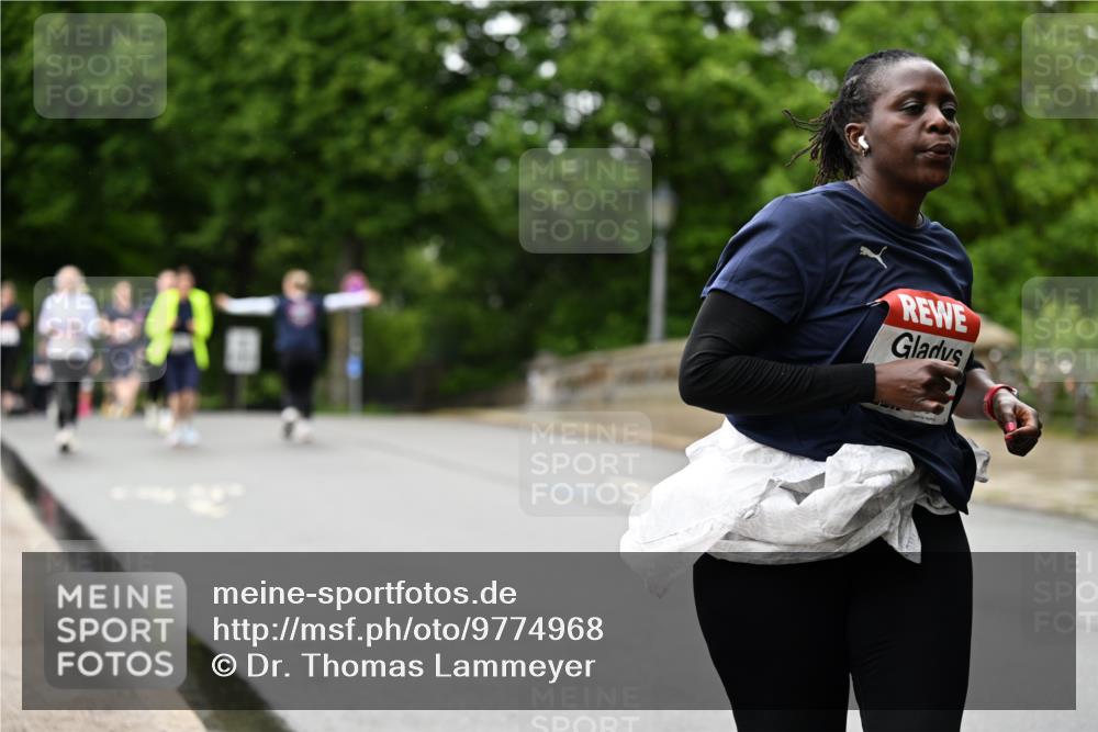 14.06.2026 - REWE Women's Run Dr. Thomas Lammeyer http://msf.ph/oto/9774968 14.06.2026 09:56:29 Laufen  meine-sportfotos.de