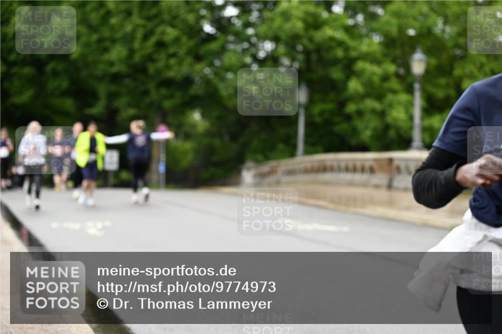 14.06.2026 - REWE Women's Run Dr. Thomas Lammeyer http://msf.ph/oto/9774973 14.06.2026 09:56:30 Laufen  meine-sportfotos.de