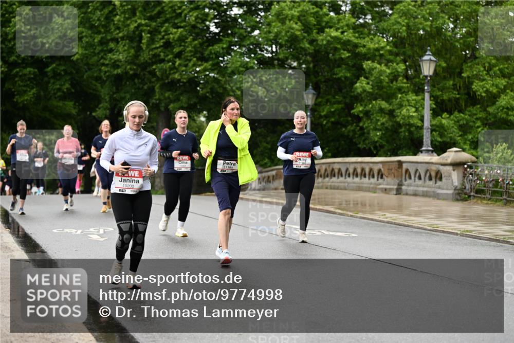 14.06.2026 - REWE Women's Run Dr. Thomas Lammeyer http://msf.ph/oto/9774998 14.06.2026 09:56:35 Laufen 10200, 7, 11189 meine-sportfotos.de