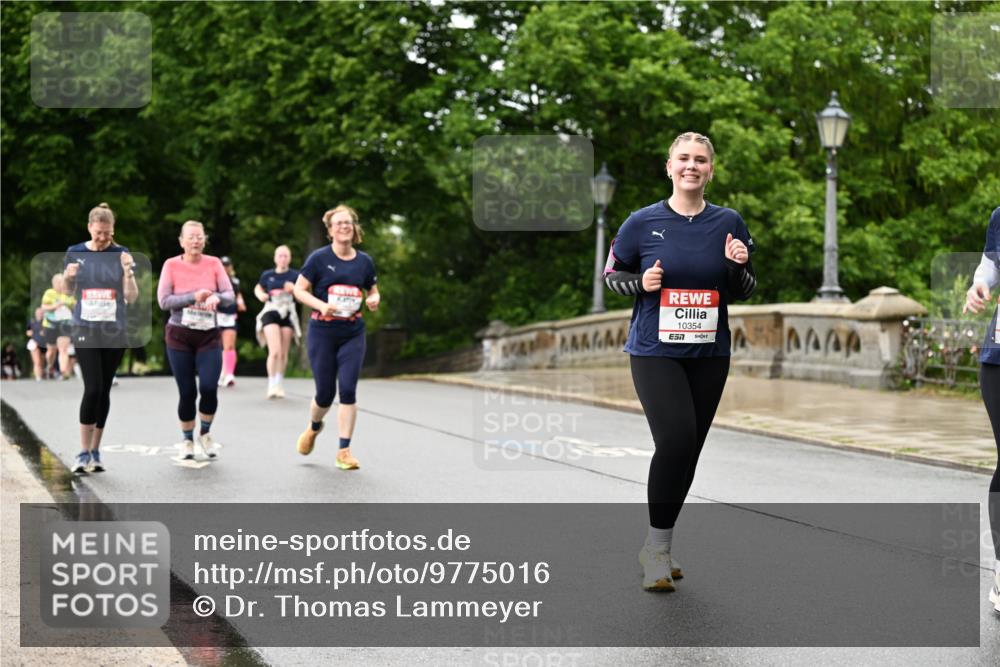14.06.2026 - REWE Women's Run Dr. Thomas Lammeyer http://msf.ph/oto/9775016 14.06.2026 09:56:38 Laufen 10354, 57 meine-sportfotos.de