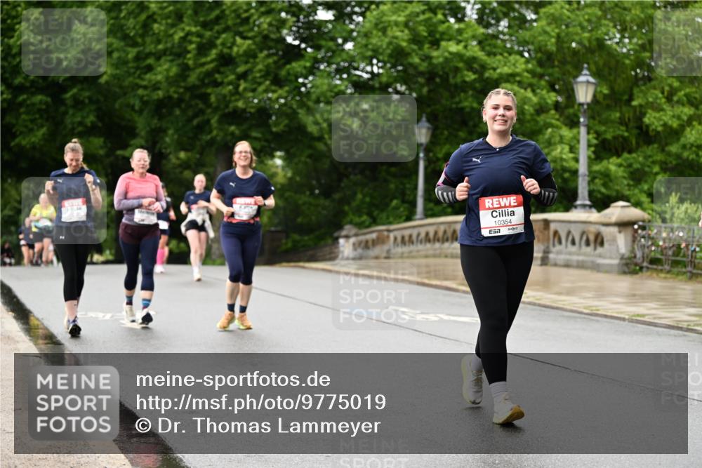 14.06.2026 - REWE Women's Run Dr. Thomas Lammeyer http://msf.ph/oto/9775019 14.06.2026 09:56:38 Laufen 10354, 7234 meine-sportfotos.de