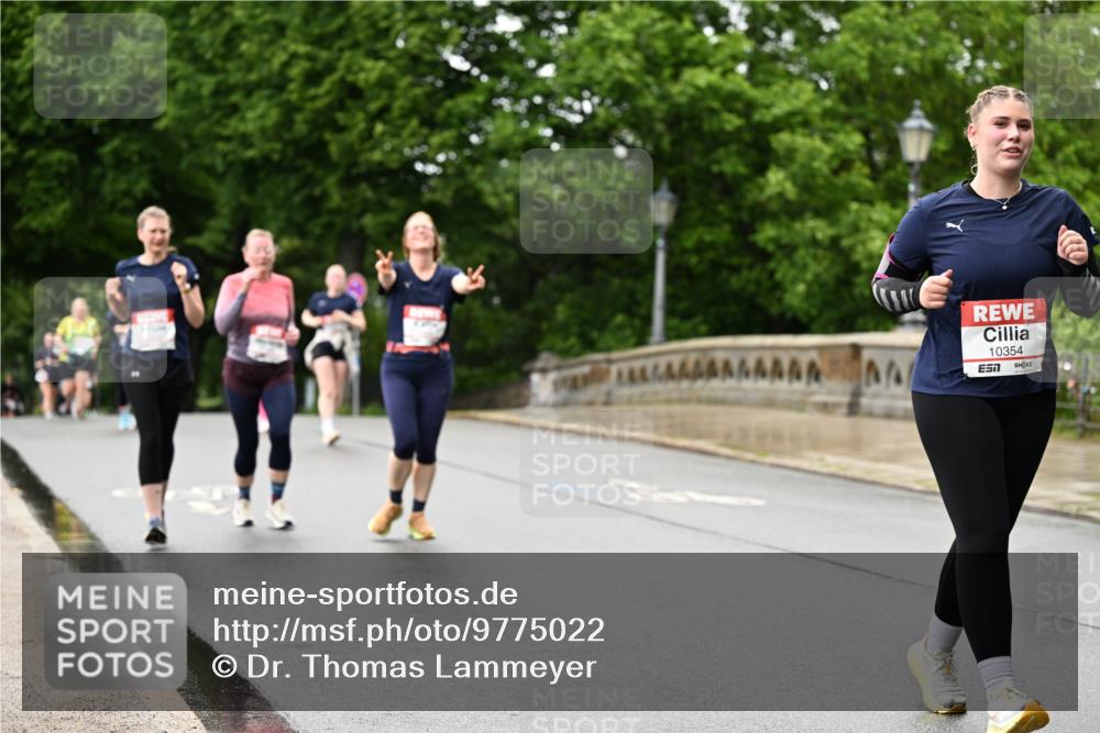 14.06.2026 - REWE Women's Run Dr. Thomas Lammeyer http://msf.ph/oto/9775022 14.06.2026 09:56:39 Laufen 10354 meine-sportfotos.de
