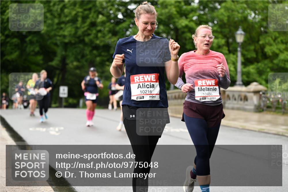 14.06.2026 - REWE Women's Run Dr. Thomas Lammeyer http://msf.ph/oto/9775048 14.06.2026 09:56:43 Laufen 10216, 57, 10456 meine-sportfotos.de