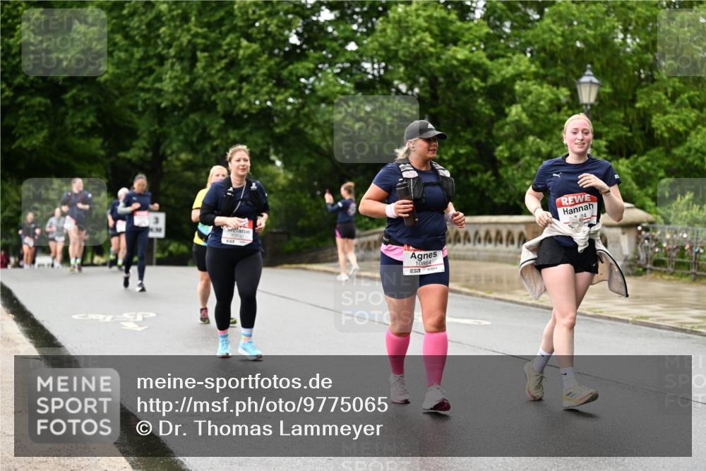 14.06.2026 - REWE Women's Run Dr. Thomas Lammeyer http://msf.ph/oto/9775065 14.06.2026 09:56:47 Laufen 10592, 10864 meine-sportfotos.de